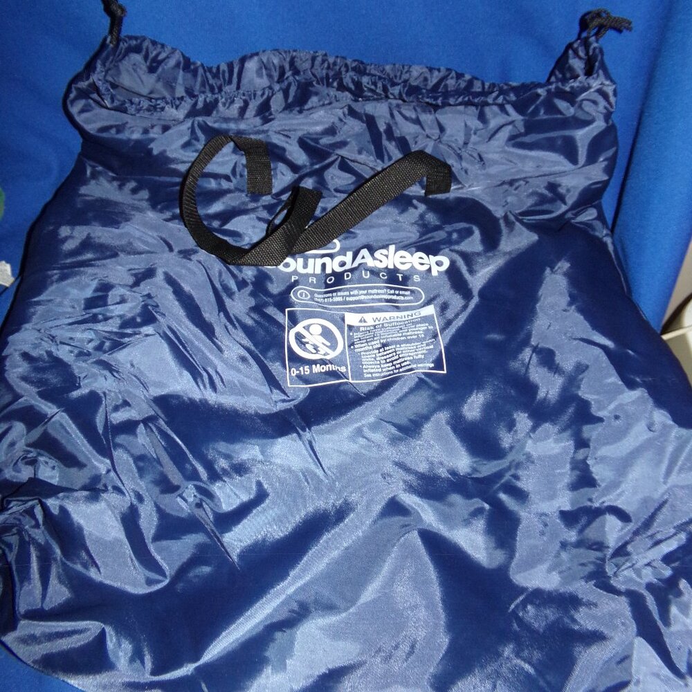 New! Sound Asleep Large Draw String Nylon Travel Bag w/Handles - Pillows & PJs +